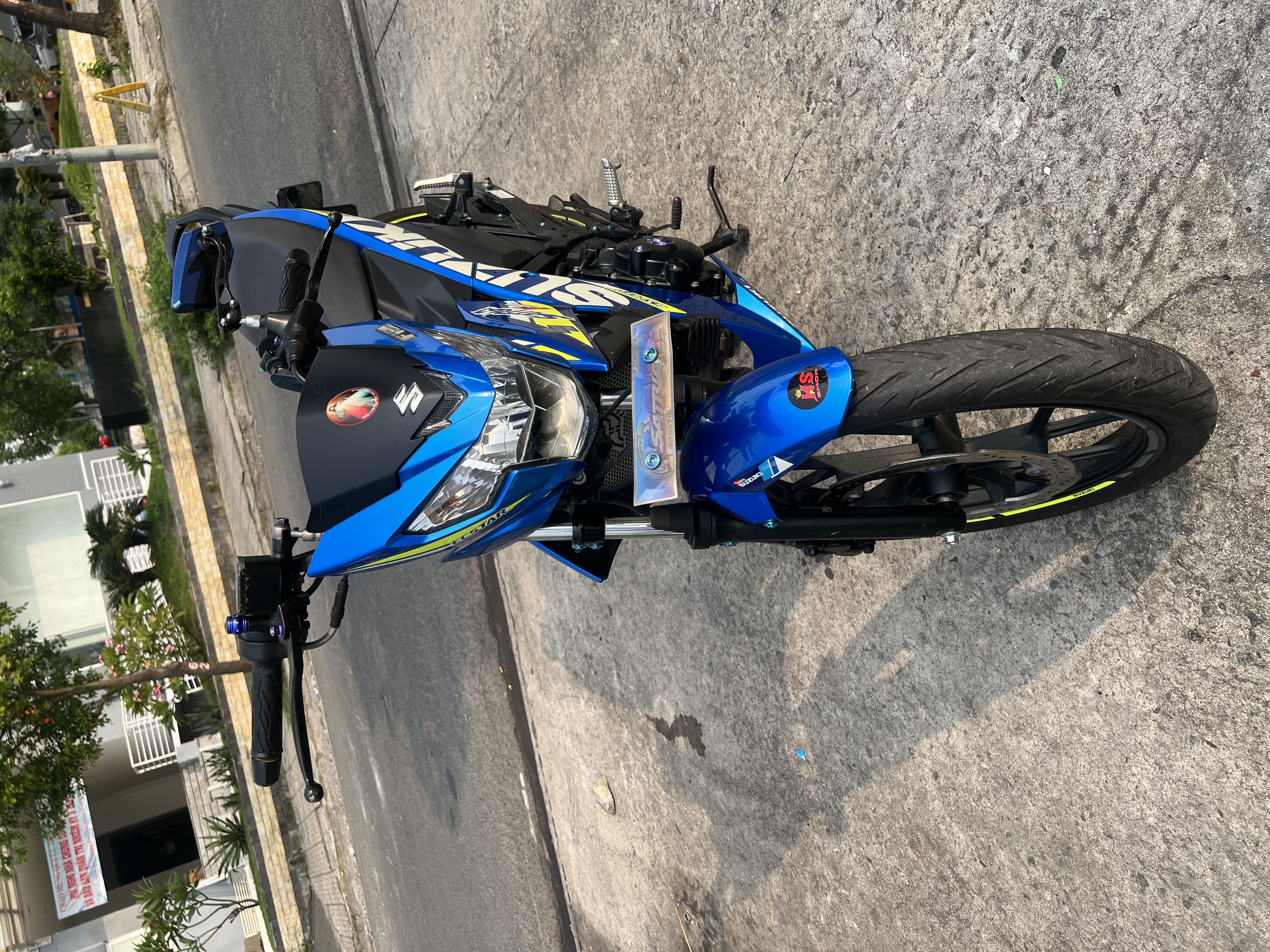 Cần bán Satria nhập nguyên chiếc Indo xe nguyên zin mới chạy 8,600km
