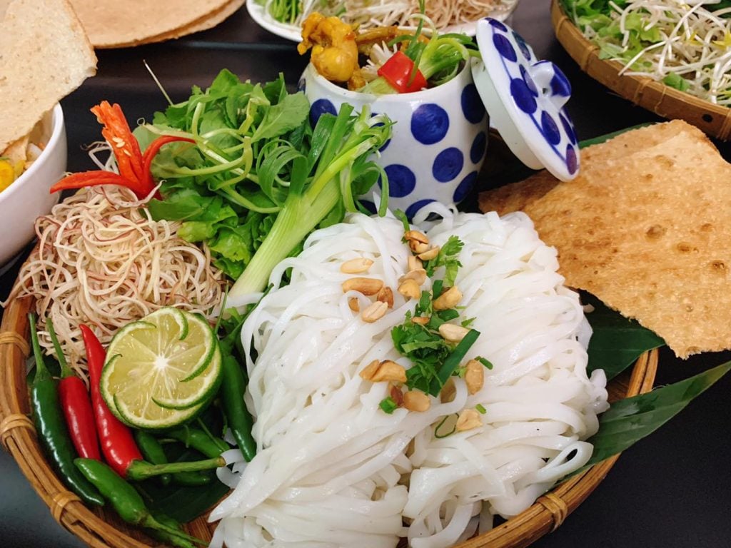 Học nấu Mỳ quảng mở tiệm tại Đà Nẵng