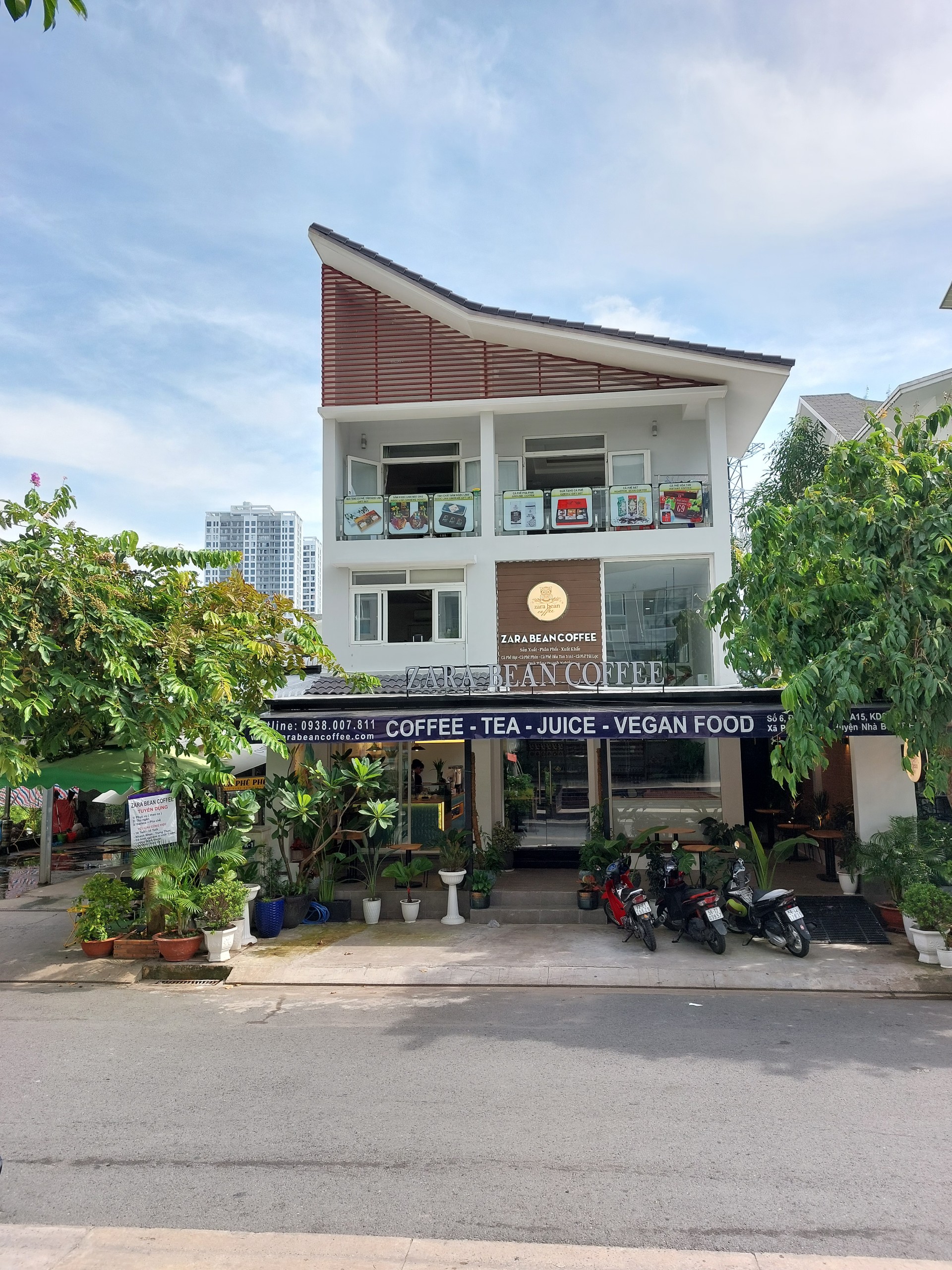 Vị trí tuyển dụng: Pha chế - thu ngân – phục vụ