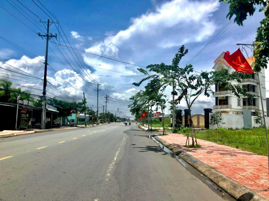 Cần tuyển nhân viên kinh doanh bất động sản làm việc tại Sài Gòn