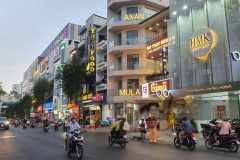 Siêu phẩm góc 2MT đường 3 Tháng 2, Quận 10. 5m x 30m. HĐT 100tr. Giá 25 tỷ TL