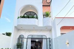 Chính chủ có nhà riêng 90m² mặt sàn, mặt phố Trần Quý Cáp, mặt tiền 5m,