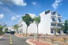BÁN ĐẤT KHU BIỆT THỰ TP TÂN AN - MẶT TIỀN QL1A - SHR GIÁ CHỈ 1 TỶ