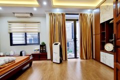 Bán nhà trương định 5 tầng long lanh dân xây ở ngay 1 nhà ra phố hoàng mai