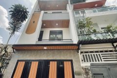 NHÀ PHỐ 2 TẦNG – ĐẸP MÊ LY – 105m2 - GIÁ SIÊU HỜI 2 TỶ 5 – LONG AN