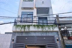 MT QL1A gần Aeon Tân An – nhà 3 tầng mới, 2 tỷ 7/78m², SHR
