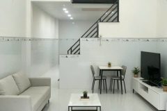 Nhà mới đúc lửng 4mx14m hiệp thành quận 12