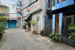 HOT HOT   NHÀ VƯỜN LÀI QUẬN 12
+ Dt : 4.6m x 37m 172m2
+ Kc : 2 tầng 4 Pn