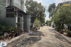 NHÀ  ĐẸP – GIÁ TỐT  – CHÍNH CHỦ CẦN BÁN GẤP NHÀ Tại Xã Xuân Thới Sơn, Huyện Hóc