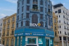 Bán Tòa Nhà VP Mặt Phố Nguyễn Văn Cừ, Long Biên  160m2 MT9m 10 Tầng 3 Thoáng