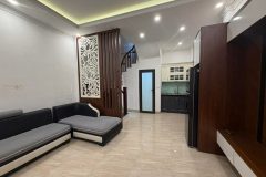 Rẻ Nhất Việt Hưng, Long Biên, Bán Nhà 5T, 33m2, chỉ 6,8 tỷ thoáng sáng, ngõ thuậ