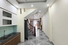 Nhà tôi chuyển vào HCM cần bán nhà Yên Hòa, Cầu Giấy, Hà Nội