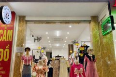 SANG NHƯỢNG CỬA HÀNG THỜI TRANG SÀNH 2 HAND TẠI SỐ 7 VẠN PHÚC ,HÀ ĐÔNG , HÀ NỘI