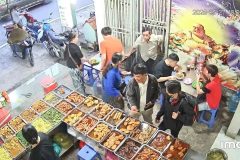 CẦN SANG NHANH MẶT BẰNG KINH DOANH QUÁN CƠM CHAY TẠI Lê Lợi gần chùa Hoằng Pháp