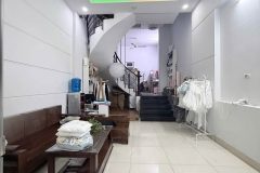 Nhà 1 trệt 2 lầu Nguyễn Thái Bình, Q. Tân Bình đang cho thuê 9tr/ tháng giá sốc