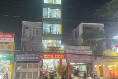 ​ CHÍNH CHỦ CẦN BÁN GẤP TÒA NHÀ 7 TẦNG MẶT TIỀN QUẬN 7 - 35 tỷ (TL)