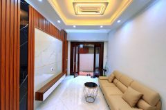 8,2 tỷ x 6 Tầng Xây Mới Phố Thái Thịnh Sổ Đỏ 31m2 Trung Tâm Đống Đa 
Gần Hồ