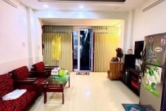 Nhà Cách Mạng Tháng Tám, 3 Lầu-Hẻm xe hơi - 4mx10m- giá chỉ 4 tỷ nhỉnh