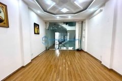 Nhà nguyên căn Bùi Tá Hán, 4PN, sân thượng, giá 32 triệu