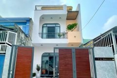 NHÀ 2 TẦNG 103M², SHR, SÂN Ô TÔ, FULL NỘI THẤT, KINH DOANH, 2.5 TỶ.