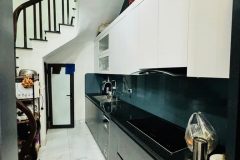 Sổ đỏ chính chủ – nhà lô góc khu quân đội, Lạc Long Quân, 3PN – gần Hồ Tây, giá