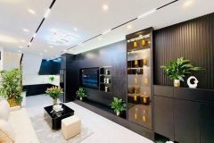 Bán nhà ngõ quỳnh 5 tầng long lanh ô tô cách 50M hai bà trưng