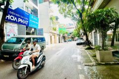 Bán 92M lĩnh nam tặng nhà lô góc nhiều ô tô tránh hoàng mai