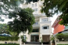 Bán gấp nhà Mặt Phố dòng tiền - hơn 400m2 sàn - Trục đường xương sống Q10. 35 tỷ