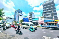 Bán nhà giá đầu tư đường Nguyễn Thị Minh Khai, Q1. 6,2x18m (hậu 8,6m). Giá 43 tỷ