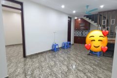 Bán tập thể 2 tầng kim ngưu long lanh ở ngay ô tô đỗ cửa hai bà trưng