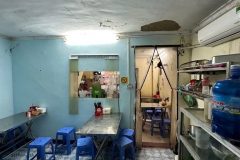 Mặt phố 8 tháng 3 mua 1 được 2 bán nhà tập thể 90M tầng 1 ô tô kinh doanh hai bà