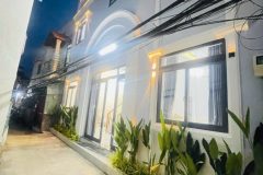 Bán nhà Võ Thị Nhờ (Huỳnh Tấn Phát); 42m2; 4 tầng; 4PN; vào ở ngay; sổ hồng hoàn