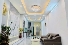 Giảm chào nửa tỷ bán nhà giáp nhị 6 tầng thang máy long lanh lô góc hoàng mai