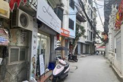 Bán 73M mặt phố giáp bát tặng nhà hoàng mai
