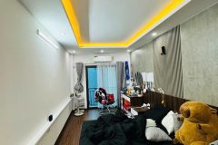 Bán nhà lô góc hiếm – phân lô quân đội Lạc Long Quân – 3 ngủ, full nội thất