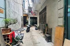 Bán 73M lạc trung tặng nhà SH quay đầu sát phố hai bà trưng