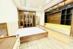 Bán siêu phẩm nhà tân mai 6 tầng thangmáy longlanh phân lô ôtô vào nhà hoàng mai