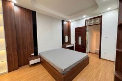 Bán nhà ngõ quỳnh 5 tầng long lanh ô tô đỗ cổng hai bà trưng