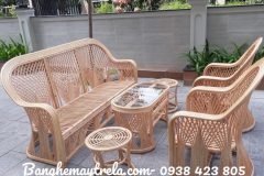 Bàn ghế mây truyền thống