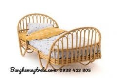 Giường mây tự nhiên cho bé