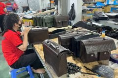 Xưởng gia công đồ da theo yêu cầu