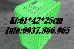 Sọt nhựa rỗng đựng đồ trong nhà máy chế biến, sóng nhựa hở, sọt như