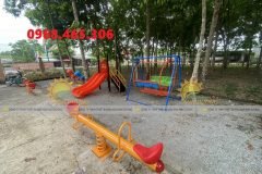Bập bênh lò xo trẻ em, bập bênh composite khung sắt trẻ mầm non