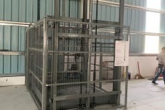 Giá thang nâng hàng thủy lực, Phân phối thang nâng hàng thủy lực