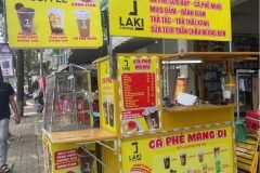 in thi công dán decal xe bán mang đi