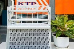 Đèn diệt côn trùng công nghệ KTP-30W sử dụng keo dính