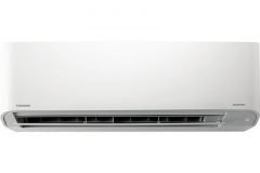 Lắp Đặt Máy Lạnh Treo Tường Toshiba Cho Showroom