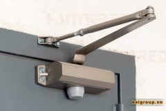 Cấu tạo tay co thủy lực - Phụ kiện cửa thép chống cháy