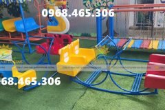 Bập bênh 4 ghế hình gấu, đu quay 4 ghế gấu dành cho trẻ em