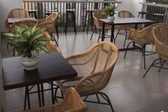 Ghế chân sắt cafe mây tre